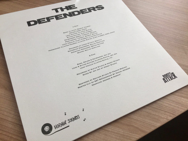 The Defenders : Chant Down Babylon (12", Maxi, Ltd)