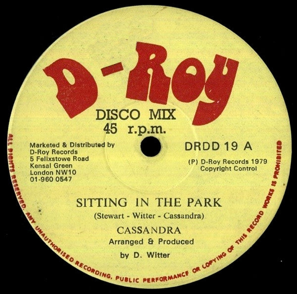Cassandra (10) : Sitting In The Park (12")