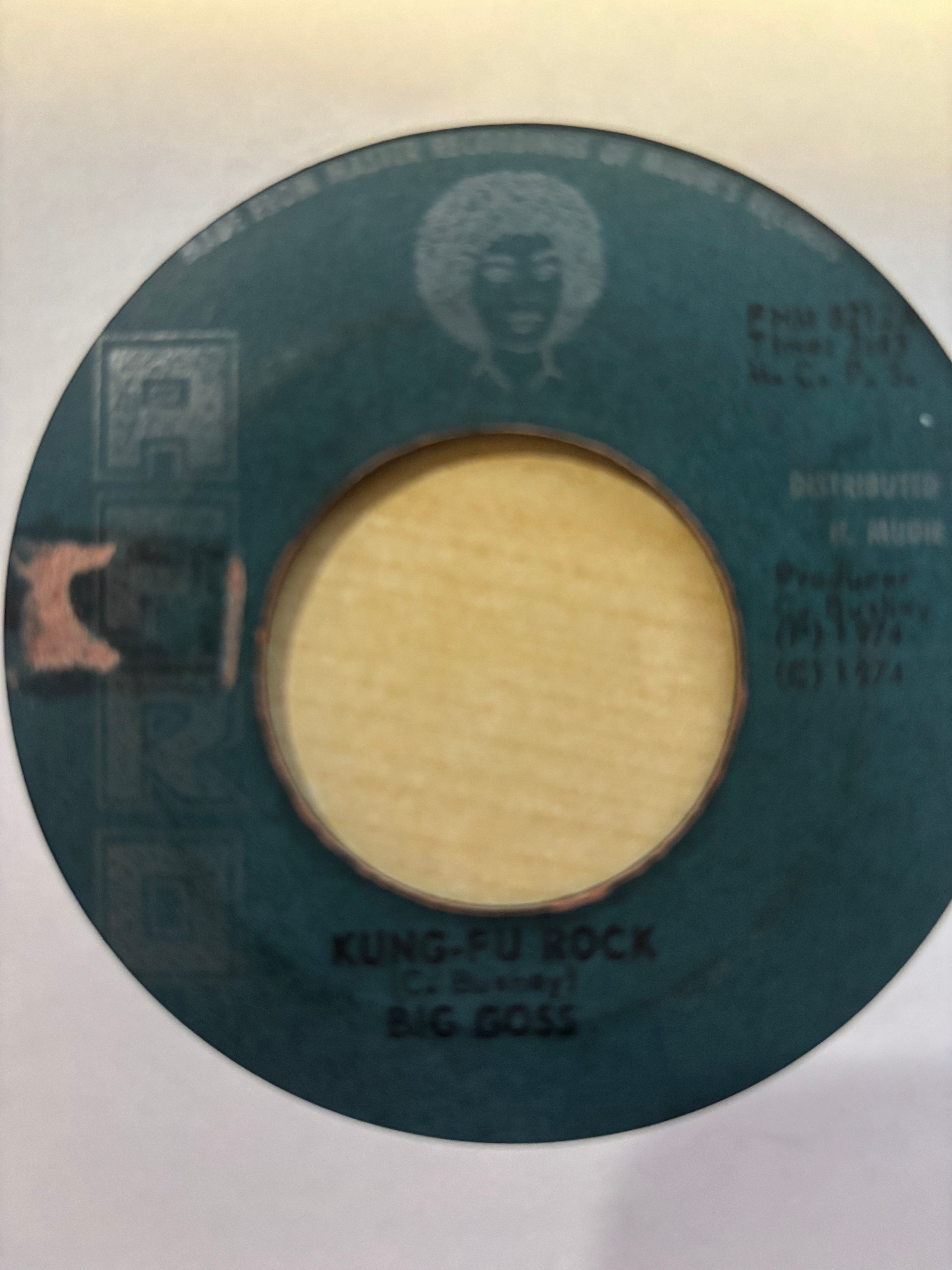 Big Boss (12) : Kung-Fu Rock / Lion Of Zion (7")