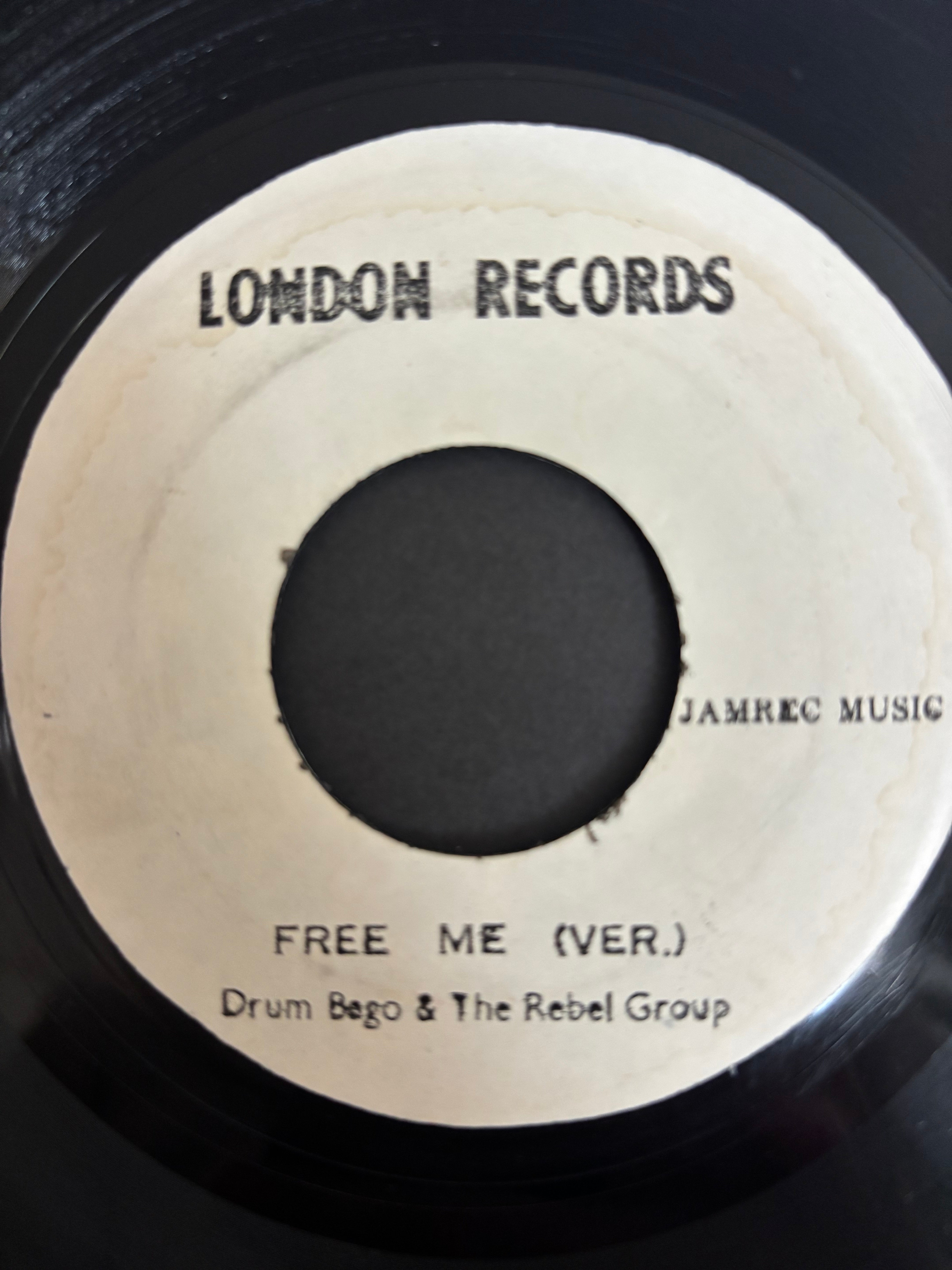 L. Crosdale* : Set Me Free (7")