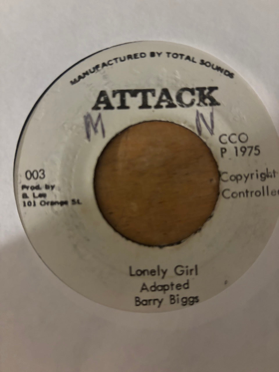 Barry Biggs / The Aggrovators : Lonely Girl / A Happy Version (7", Single)