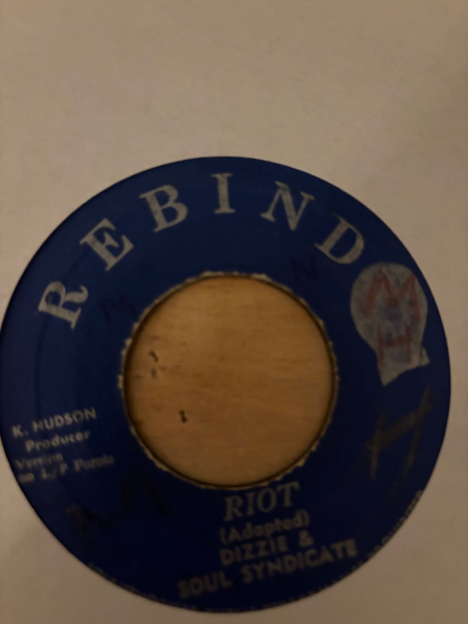 Keith Hudson / The Soul Syndicate : Old Broom / Riot (7")
