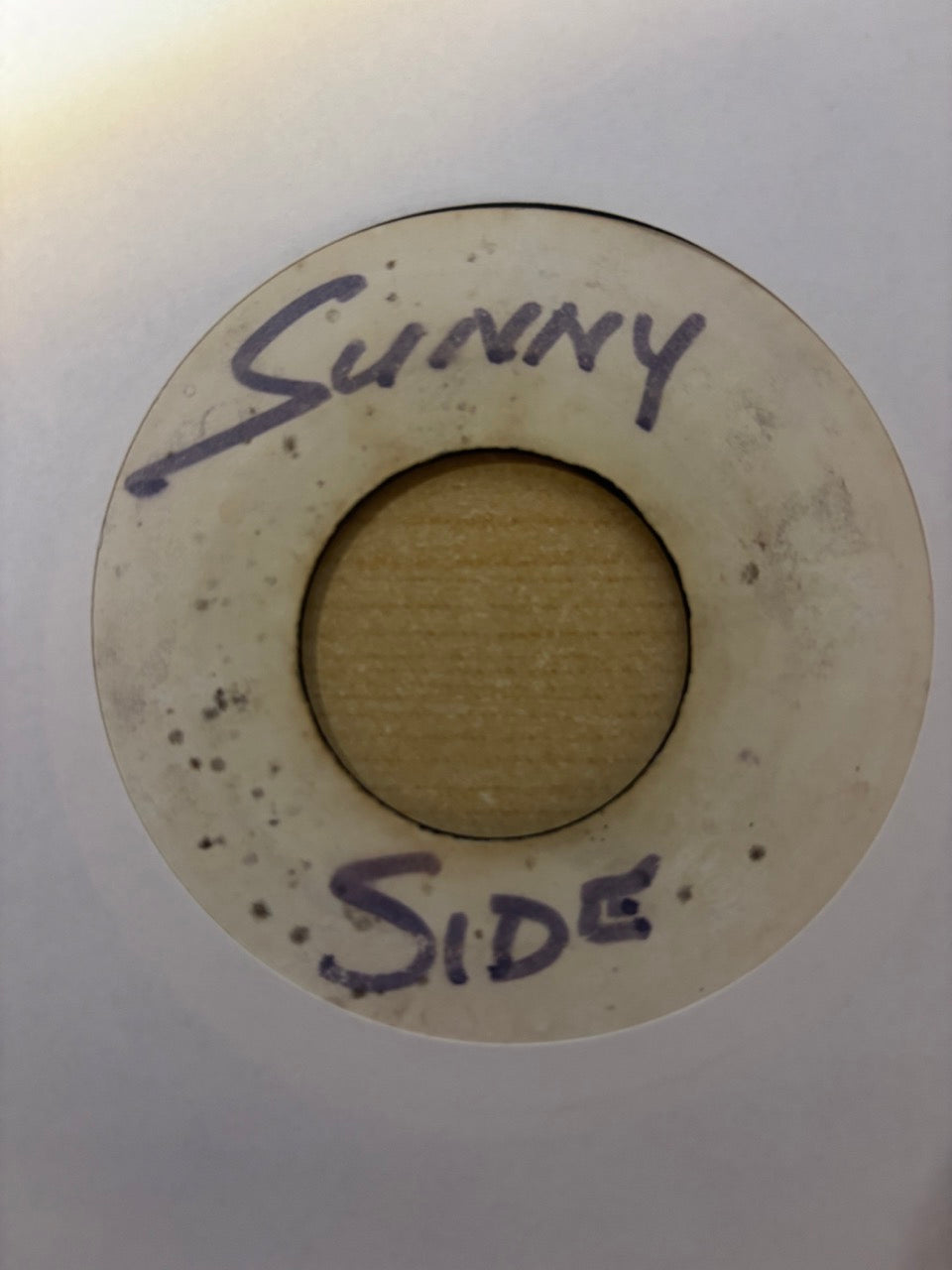 Slim Smith With The Bunny Lee Allstars : Keep That Light / The Sunny Side Of The Sea (7", Single, W/Lbl)