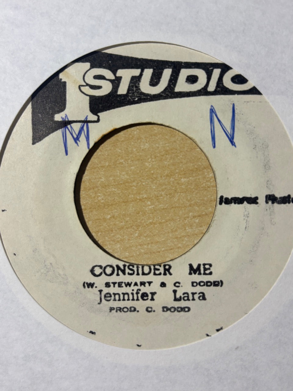 Jennifer Lara / Jennifer Lara & Sound Dimension : Consider Me / Consider Me Pt. 2 (7")
