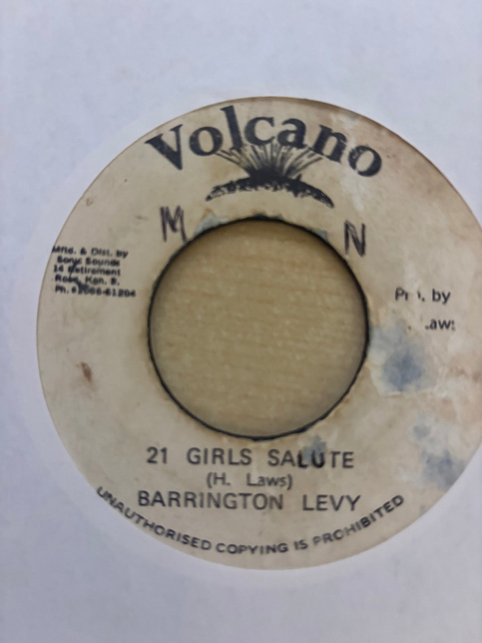 Barrington Levy : 21 Girls Salute (7")