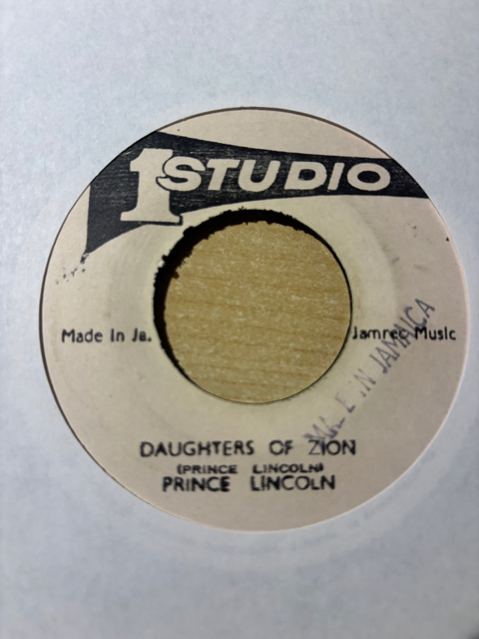 Prince Lincoln Thompson : Daughters Of Zion (7")