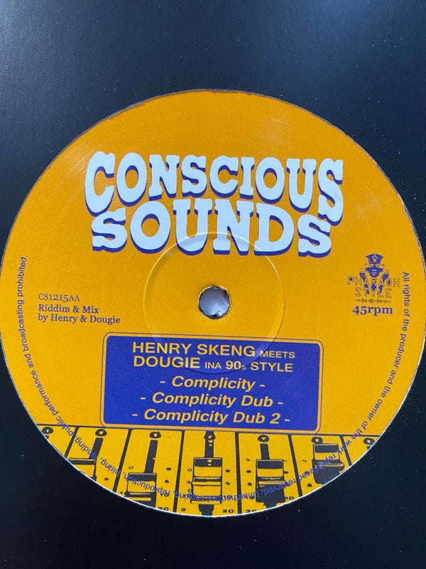 Mike Brooks, Henry Skeng, Dougie Conscious : Money Is Not All / Complicity (12")