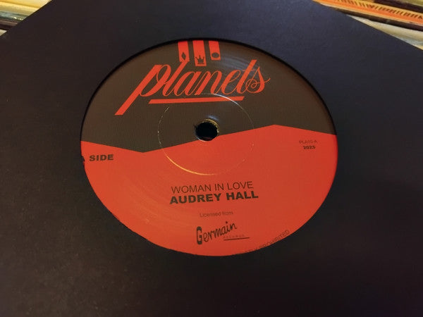 Audrey Hall : Woman In Love (7", RE)