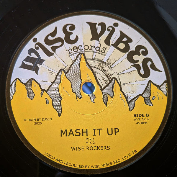 Wise Rockers : Jah Masses / Mash It Up (12")