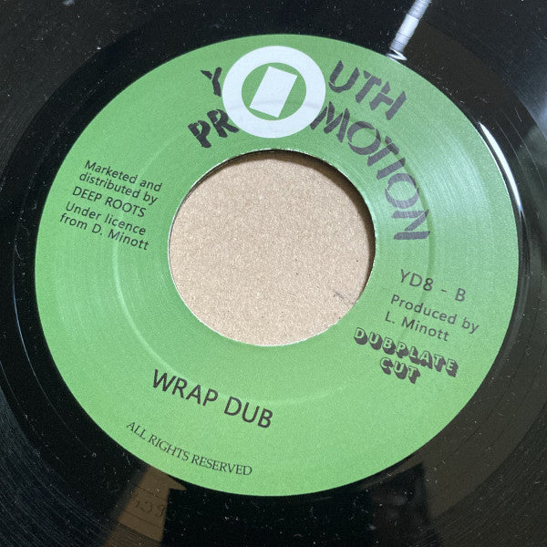 Junior Reid : Wrap Up A Draw  (7", Ltd)
