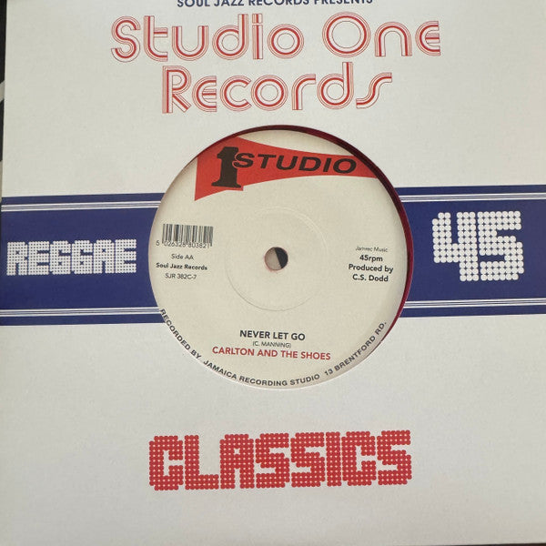 Carlton And The Shoes : Love Me Forever / Never Let Go (7", Single, S/Edition, Red)