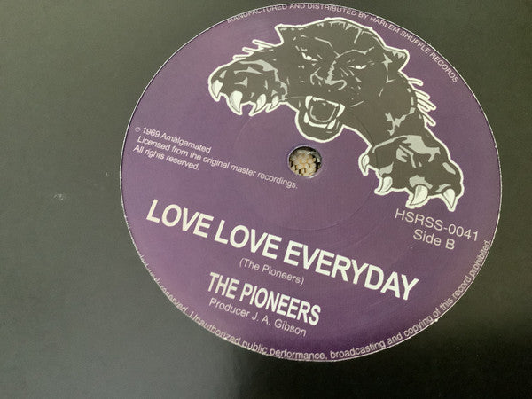 The Moon Boys / The Pioneers : Apollo 11 / Love Love Everyday (7", RE)