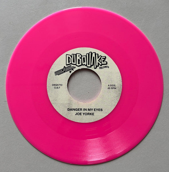 Joe Yorke : Danger in My Eyes (7", Single, Ltd, pin)
