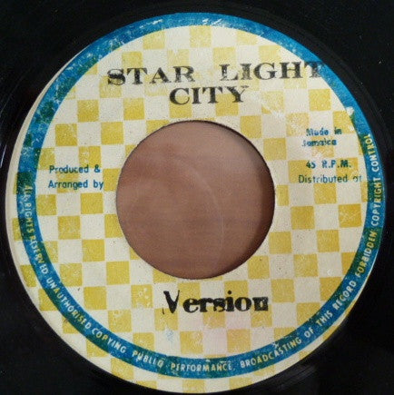 The Africans : Earth Runnings (7")