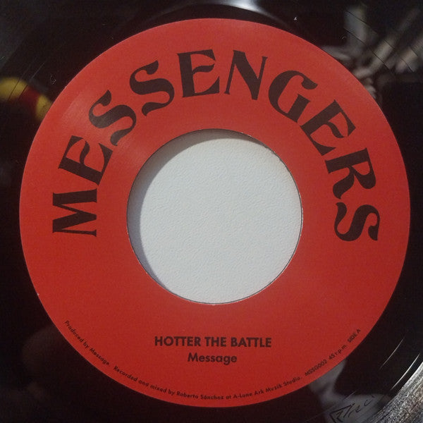 Message (20) : Hotter The Battle / Sweeter The Dub (7", Single)