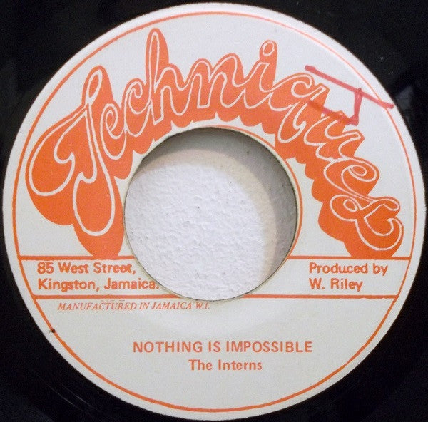 The Interns (2) : Nothing Is Impossible (7")